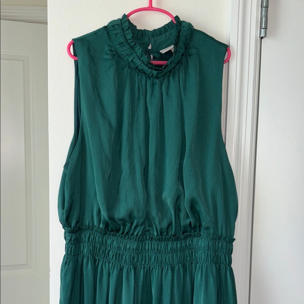 Sleeveless Green Dress